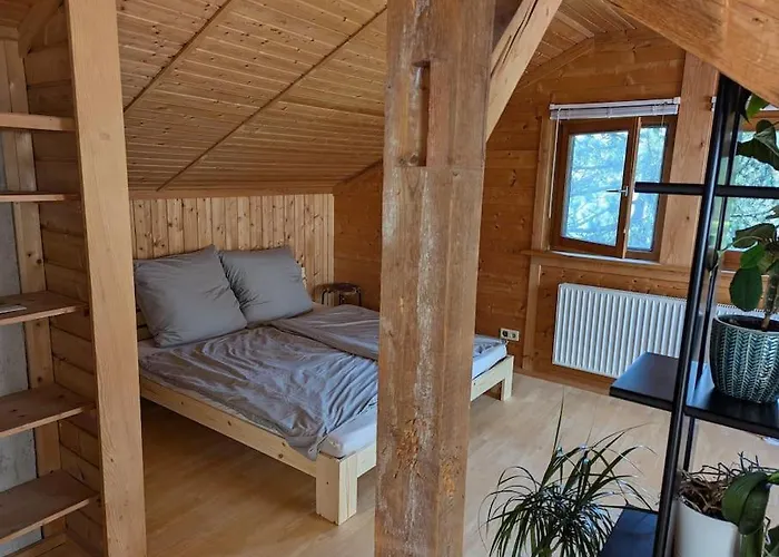 아파트 Eigene Etage Im Charmanten Holzhaus *