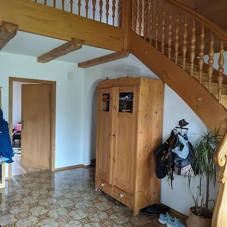 Eigene Etage Im Charmanten Holzhaus Apartmán *